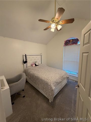 4202 Silver Glade Trail, Sellersburg, IN 47172