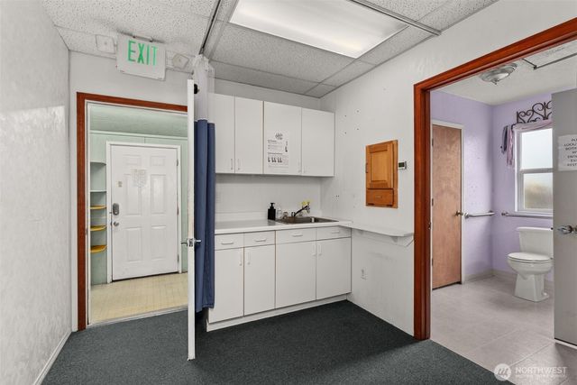 1017 W Main Street, Centralia, WA 98531