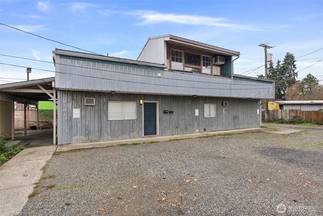 1017 W Main Street, Centralia, WA 98531