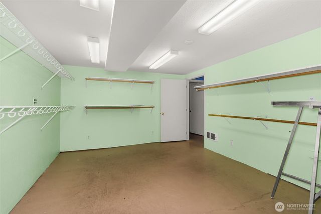 1017 W Main Street, Centralia, WA 98531