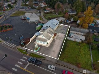 1017 W Main Street, Centralia, WA 98531