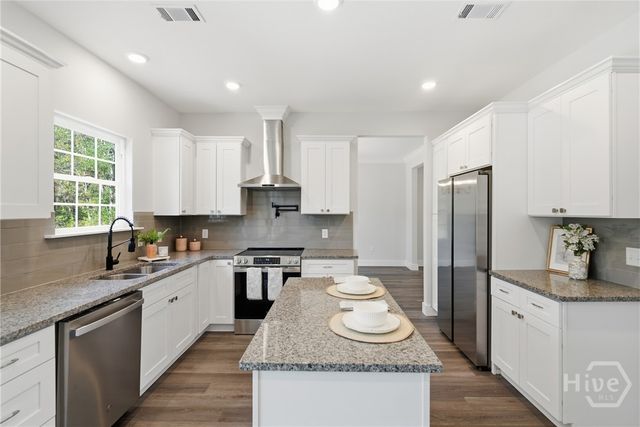 65 Plantation Road, Midway, GA 31320