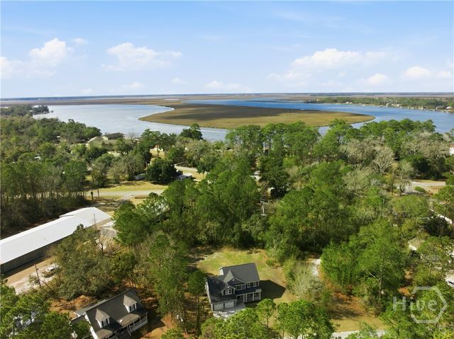 65 Plantation Road, Midway, GA 31320