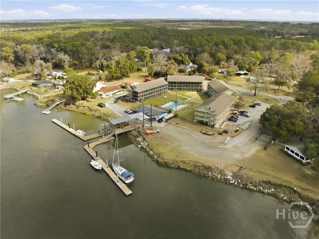 65 Plantation Road, Midway, GA 31320