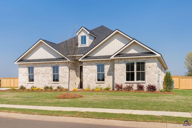 6 Pleasant Oaks Drive, Perry, GA 31069