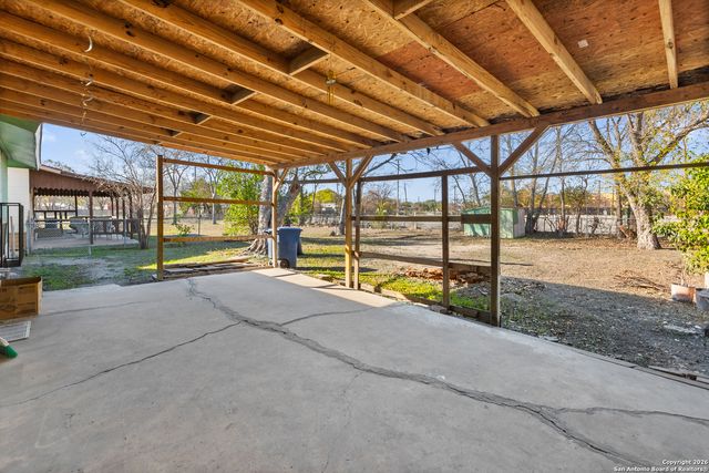 239 Nock, San Antonio, TX 78221