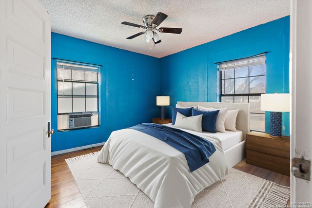 239 Nock, San Antonio, TX 78221