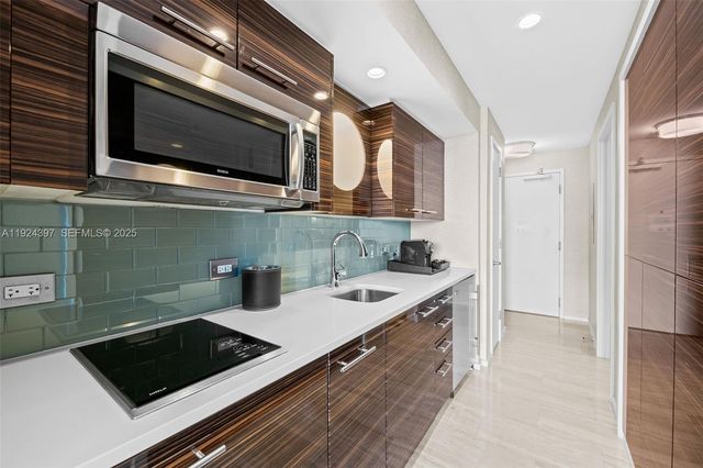 551 N Fort Lauderdale Beach Boulevard R1904, Fort Lauderdale, FL 33304