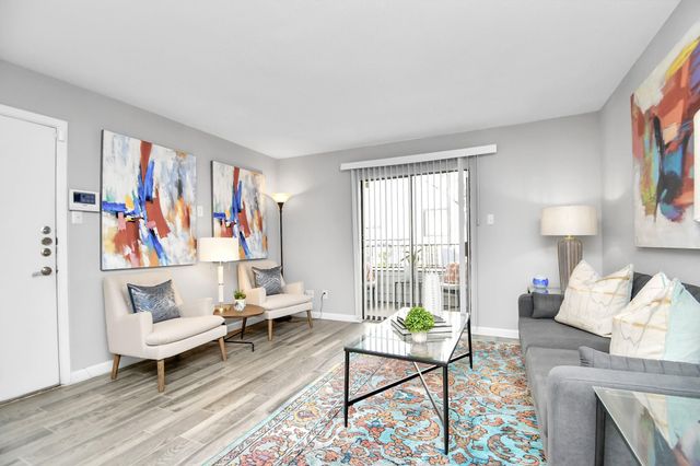 2701 W Bellfort Avenue 1016, Houston, TX 77054