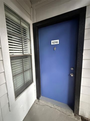2701 W Bellfort Avenue 1016, Houston, TX 77054
