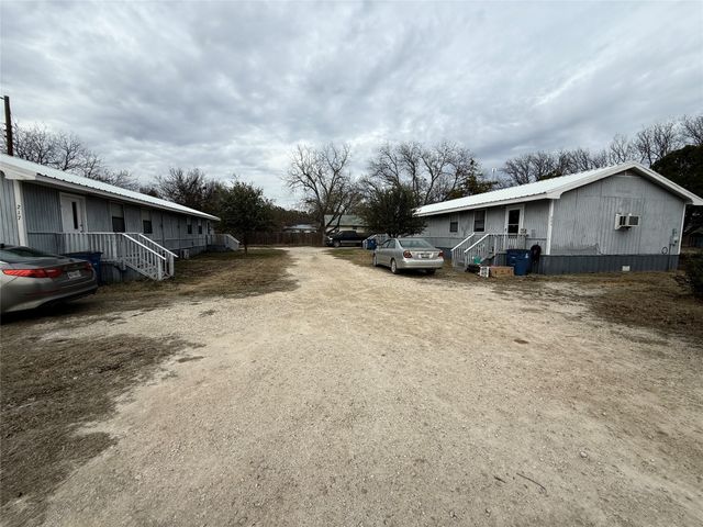217 2nd Street, Cross Plains, TX 76443