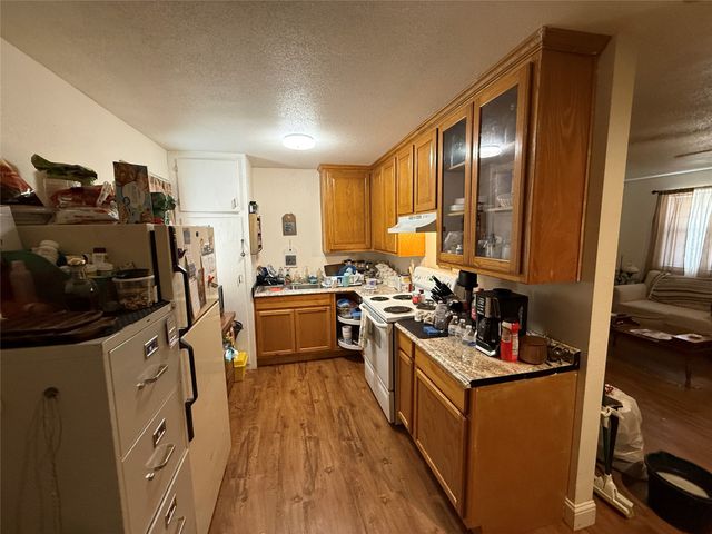 217 2nd Street, Cross Plains, TX 76443