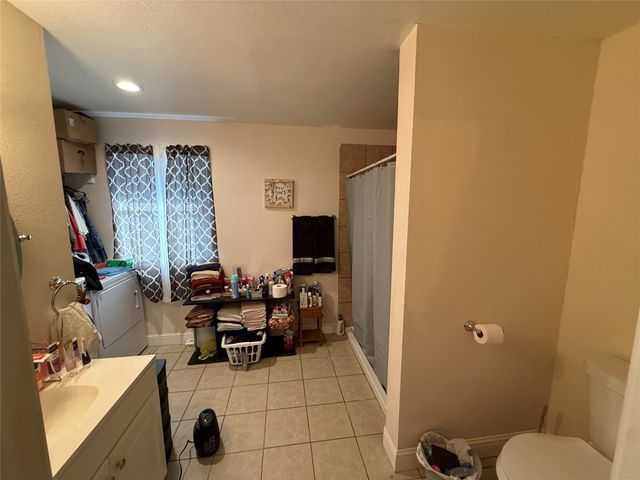 217 2nd Street, Cross Plains, TX 76443