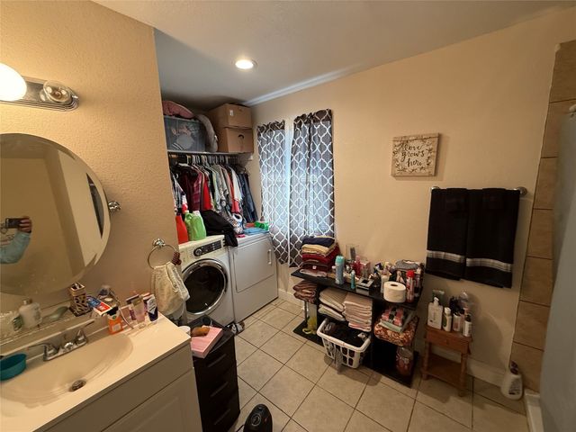 217 2nd Street, Cross Plains, TX 76443