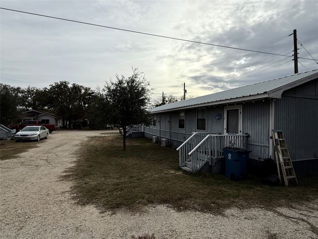 217 2nd Street, Cross Plains, TX 76443