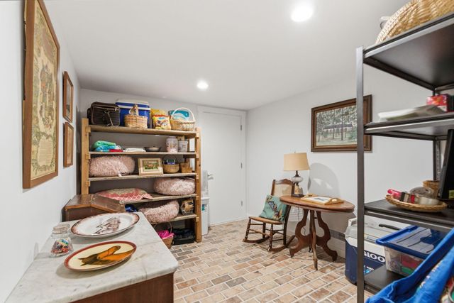 6166 Greenwich Pike, Lexington, KY 40511