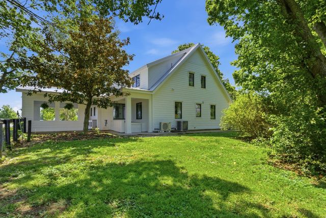 6166 Greenwich Pike, Lexington, KY 40511