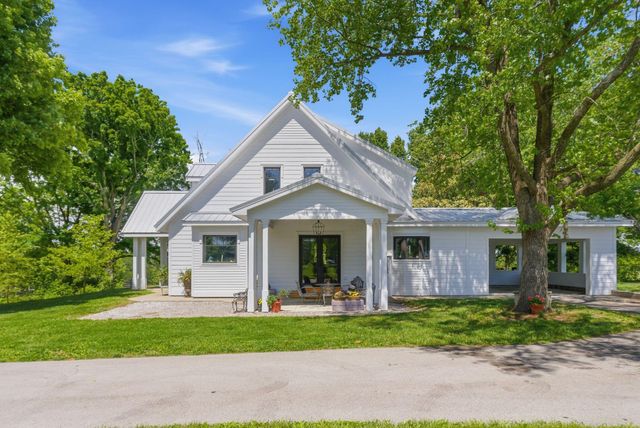 6166 Greenwich Pike, Lexington, KY 40511