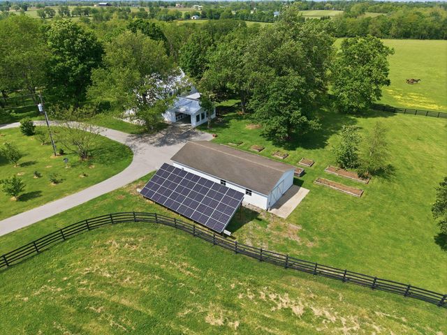 6166 Greenwich Pike, Lexington, KY 40511