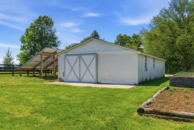 6166 Greenwich Pike, Lexington, KY 40511