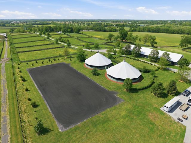 6166 Greenwich Pike, Lexington, KY 40511