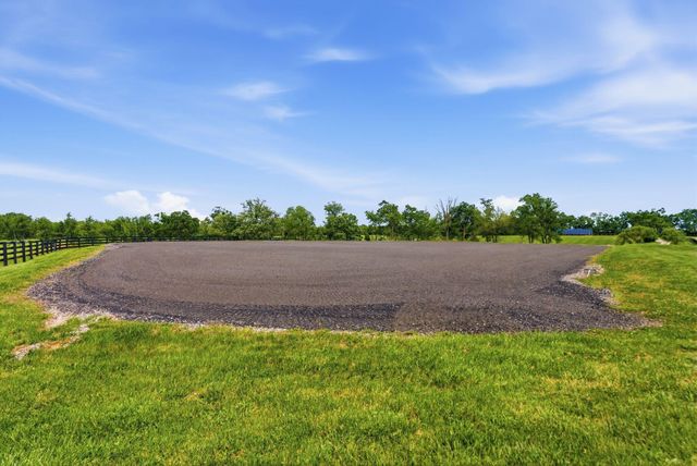 6166 Greenwich Pike, Lexington, KY 40511