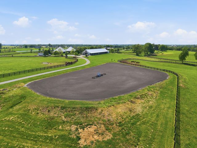 6166 Greenwich Pike, Lexington, KY 40511