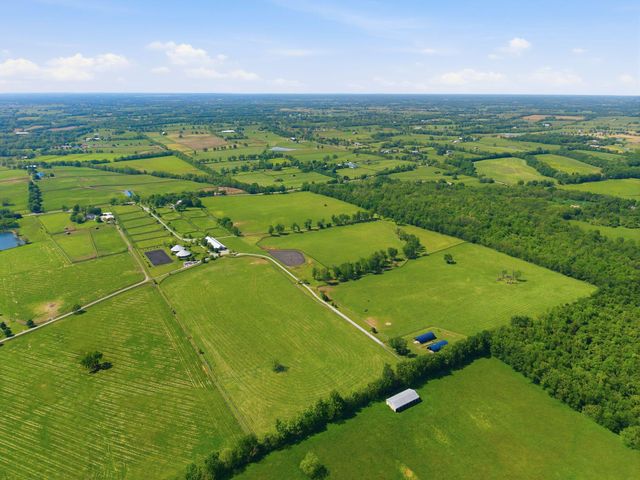 6166 Greenwich Pike, Lexington, KY 40511