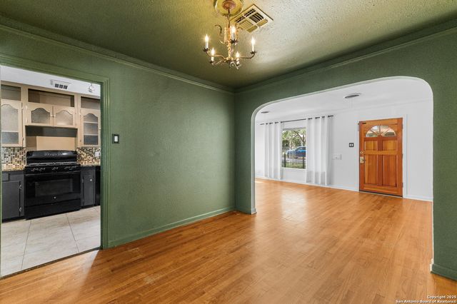 542 Channing, San Antonio, TX 78210