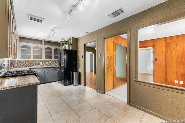 542 Channing, San Antonio, TX 78210