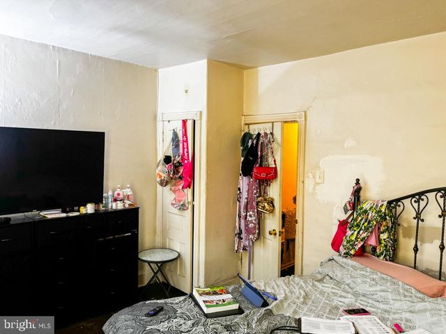 222 N VOGDES ST, Philadelphia, PA 19139