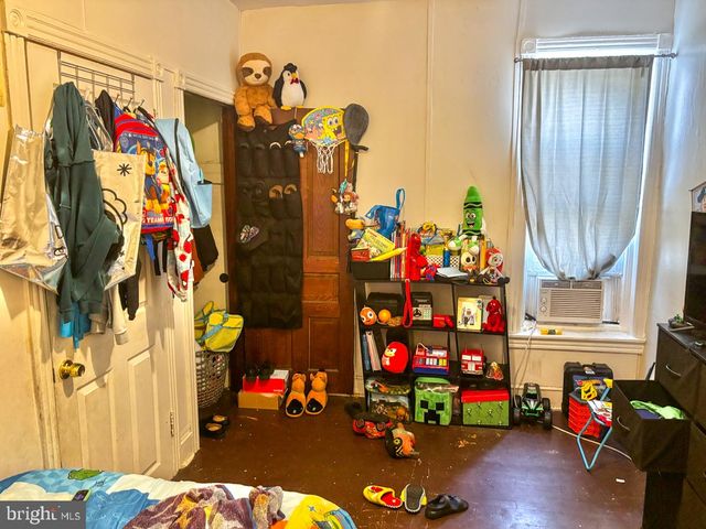 222 N VOGDES ST, Philadelphia, PA 19139