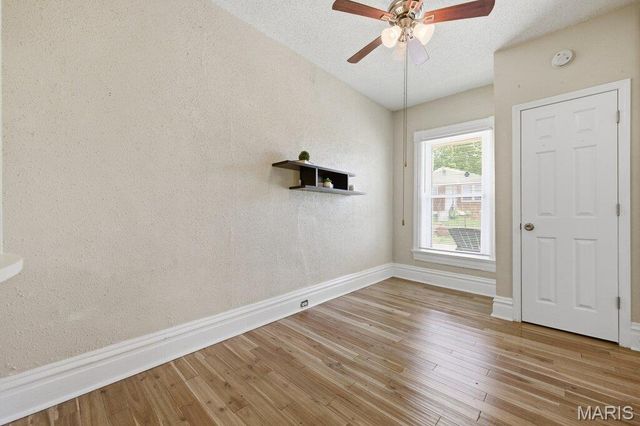 4158 Schiller Place, St Louis, MO 63116