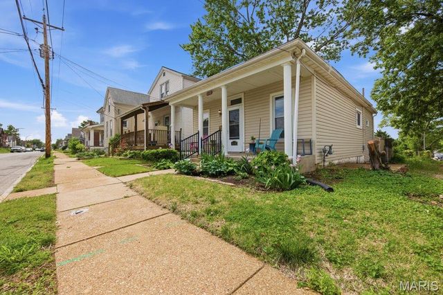 4158 Schiller Place, St Louis, MO 63116