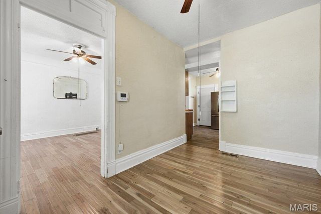 4158 Schiller Place, St Louis, MO 63116
