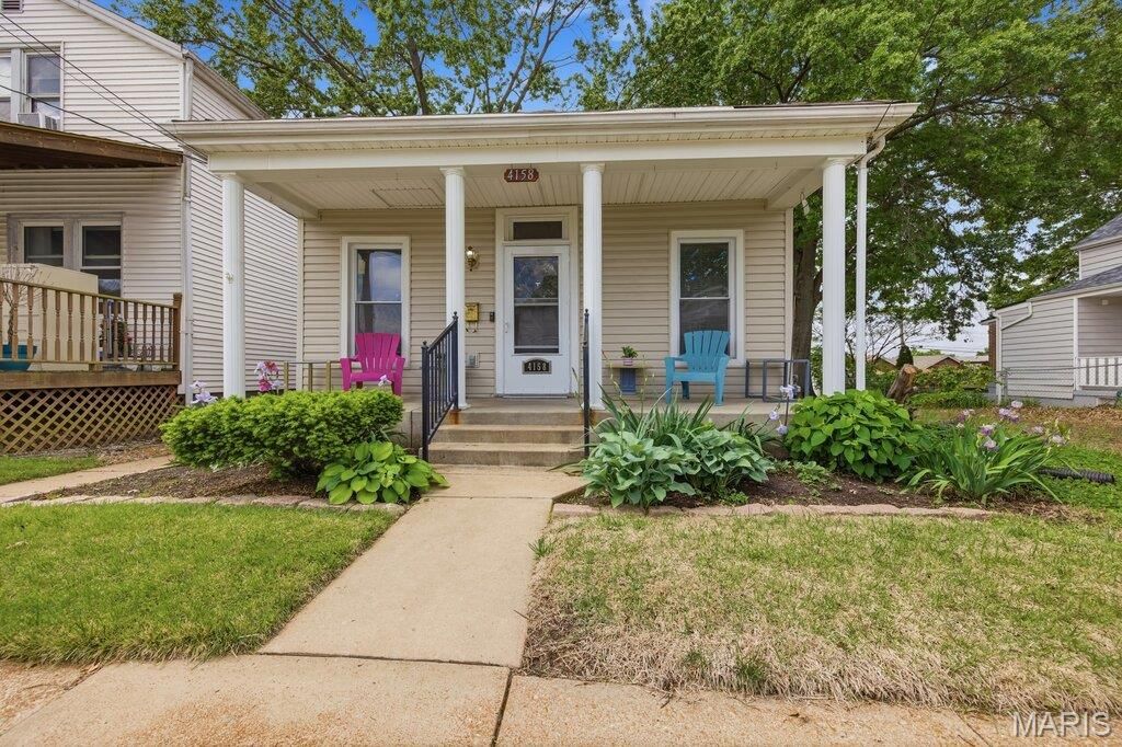 4158 Schiller Place, St Louis, MO 63116