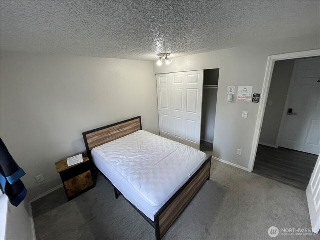 1743 Lafayette Street S, Parkland, WA 98444