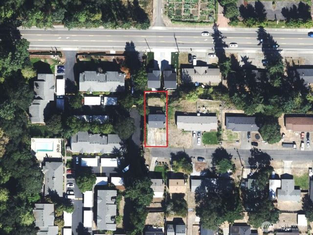 1743 Lafayette Street S, Parkland, WA 98444