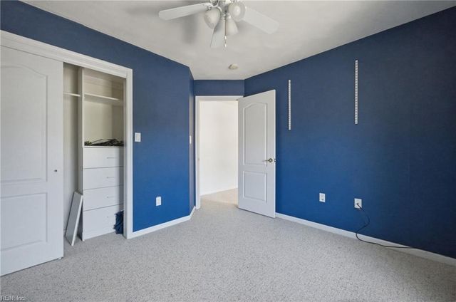 324 Hillside TER, Newport News, VA 23602