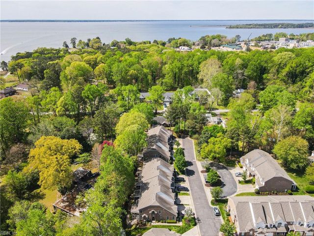 324 Hillside TER, Newport News, VA 23602