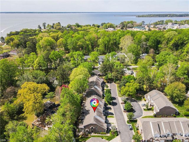 324 Hillside TER, Newport News, VA 23602