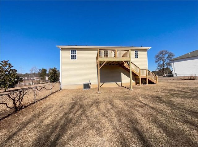 266 Lambert Overlook Circle, Carrollton, GA 30117