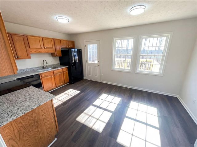 266 Lambert Overlook Circle, Carrollton, GA 30117