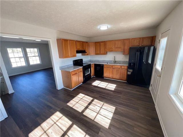 266 Lambert Overlook Circle, Carrollton, GA 30117