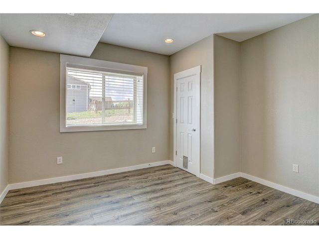 42105 Plantation Cir, Elizabeth, CO 80107