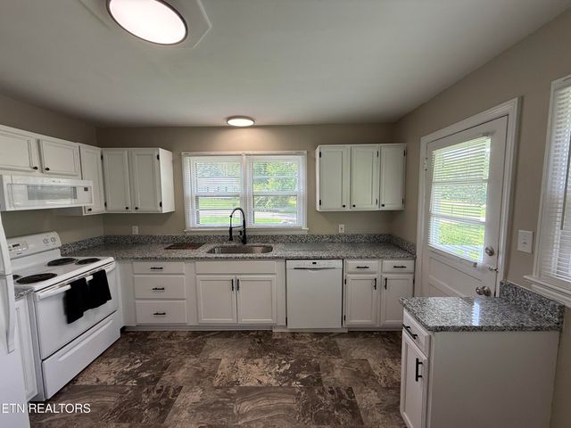 5112 Rockcrest Rd, Knoxville, TN 37918