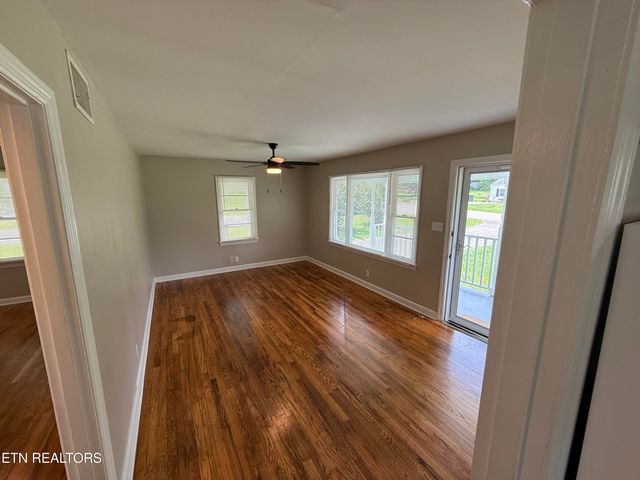 5112 Rockcrest Rd, Knoxville, TN 37918