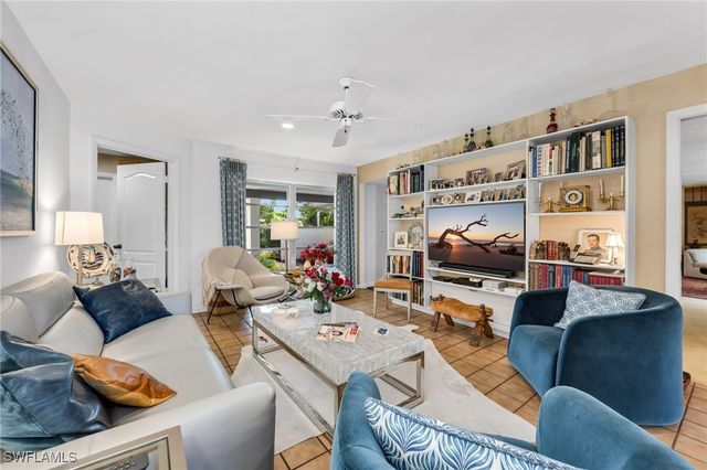 737 Anchor Rode DR, Naples, FL 34103