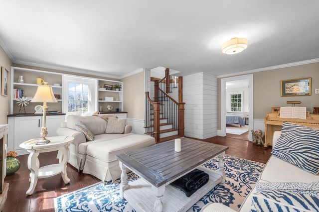 20 Paddocks Path, East Dennis, MA 02641