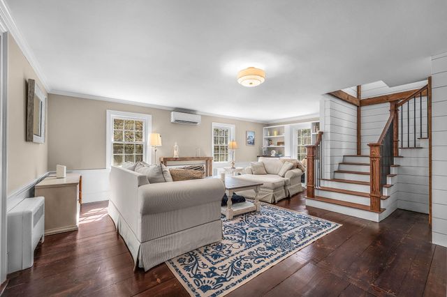 20 Paddocks Path, East Dennis, MA 02641